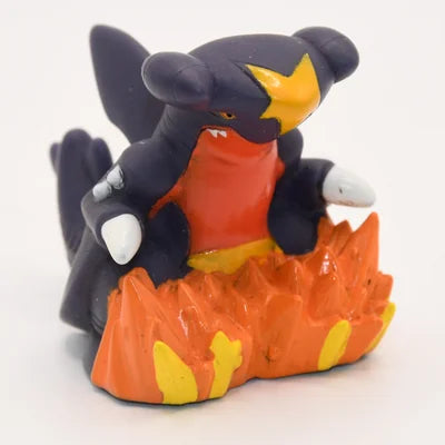 Figurine Pokemon Carchacrok Garchomp Knakrack N°445 finger puppet