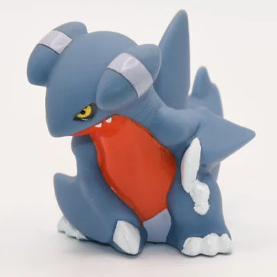 Figurine Pokemon Carmache Gabite Knarksel N°444 pose b finger puppet