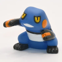 Figurine Pokemon Cradopaud Croagunk Glibunkel N°453 pose attaque finger puppet