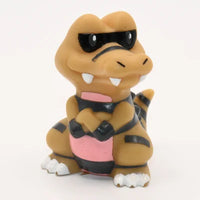 Figurine Pokemon Escroco Krokorok Rokkaiman N°552 finger puppet
