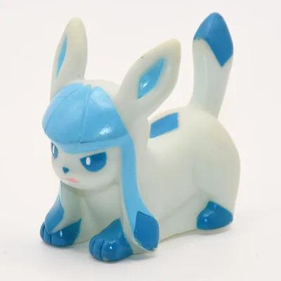 Figurine Pokemon Givrali Glaceon Glaziola N°471 finger puppet