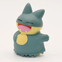 Figurine Pokemon Goinfrex Munchlax Mampfaxo N°446 pose d finger puppet