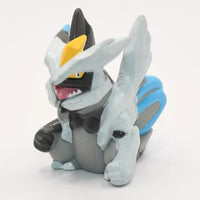 Figurine Pokemon Kyurem N°646 pose noir finger puppet