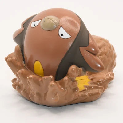 Figurine Pokemon Limonde Stunfisk Barschwa N°618 pose attaque finger puppet