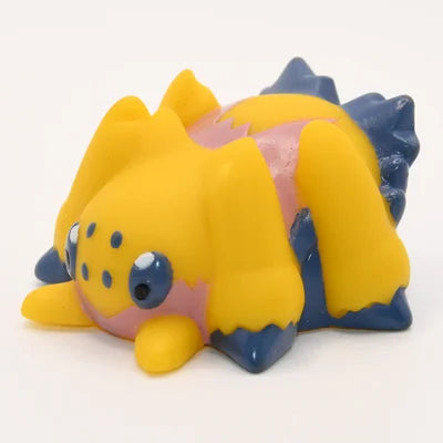 Figurine Pokemon Mygavolt Galvantula N°596 finger puppet