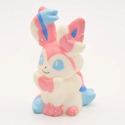 Figurine Pokemon Nymphali Sylveon Nymphia N°700 finger puppet