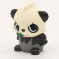 Figurine Pokemon Pandespiegle Pancham Pandacham N°674 finger puppet