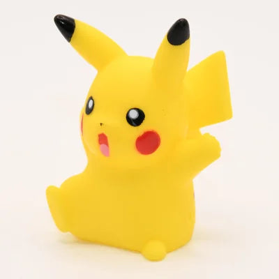 Figurine Pokemon Pikachu N°025 bras leves finger puppet