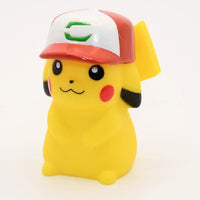Figurine Pokemon Pikachu N°025 casquette Sacha finger puppet