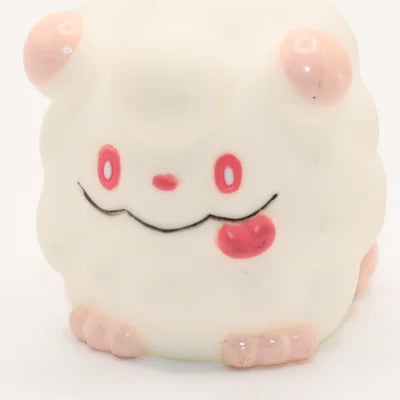 Figurine Pokemon Sucroquin Swirlix N°684 finger puppet