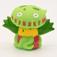 Figurine Pokemon Vortente Carnivine Venuflibis N°455 pose b finger puppet